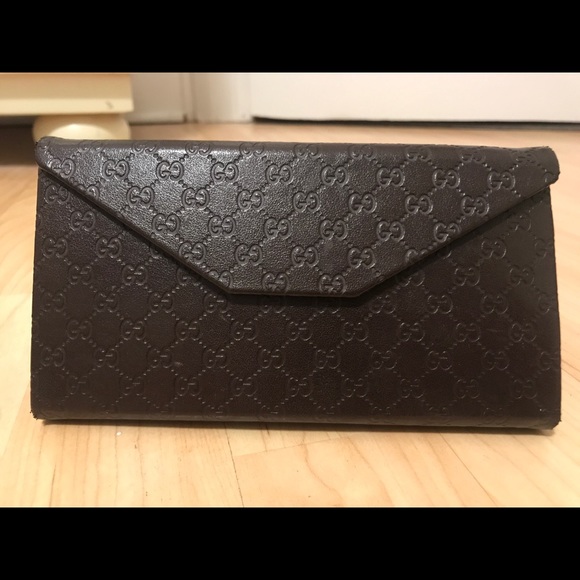 Gucci Sunglasses - Picture 3 of 5